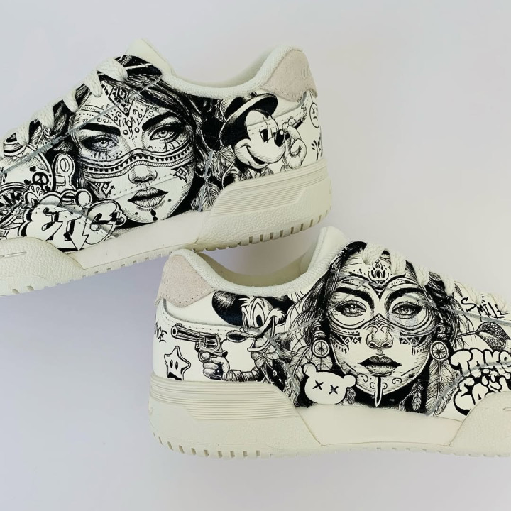 Custom Graffiti Pop